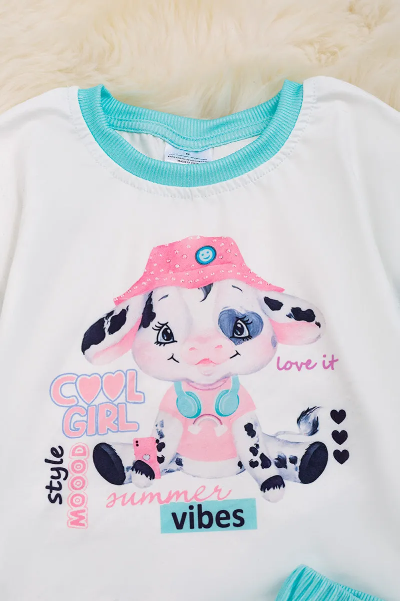 Cool Girl" Cow printed white tee & gingham printed shorts. OFG40004 AMY