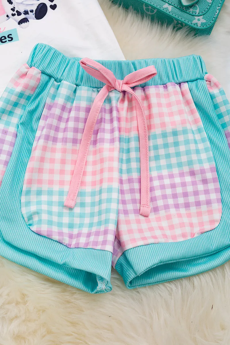 Cool Girl" Cow printed white tee & gingham printed shorts. OFG40004 AMY