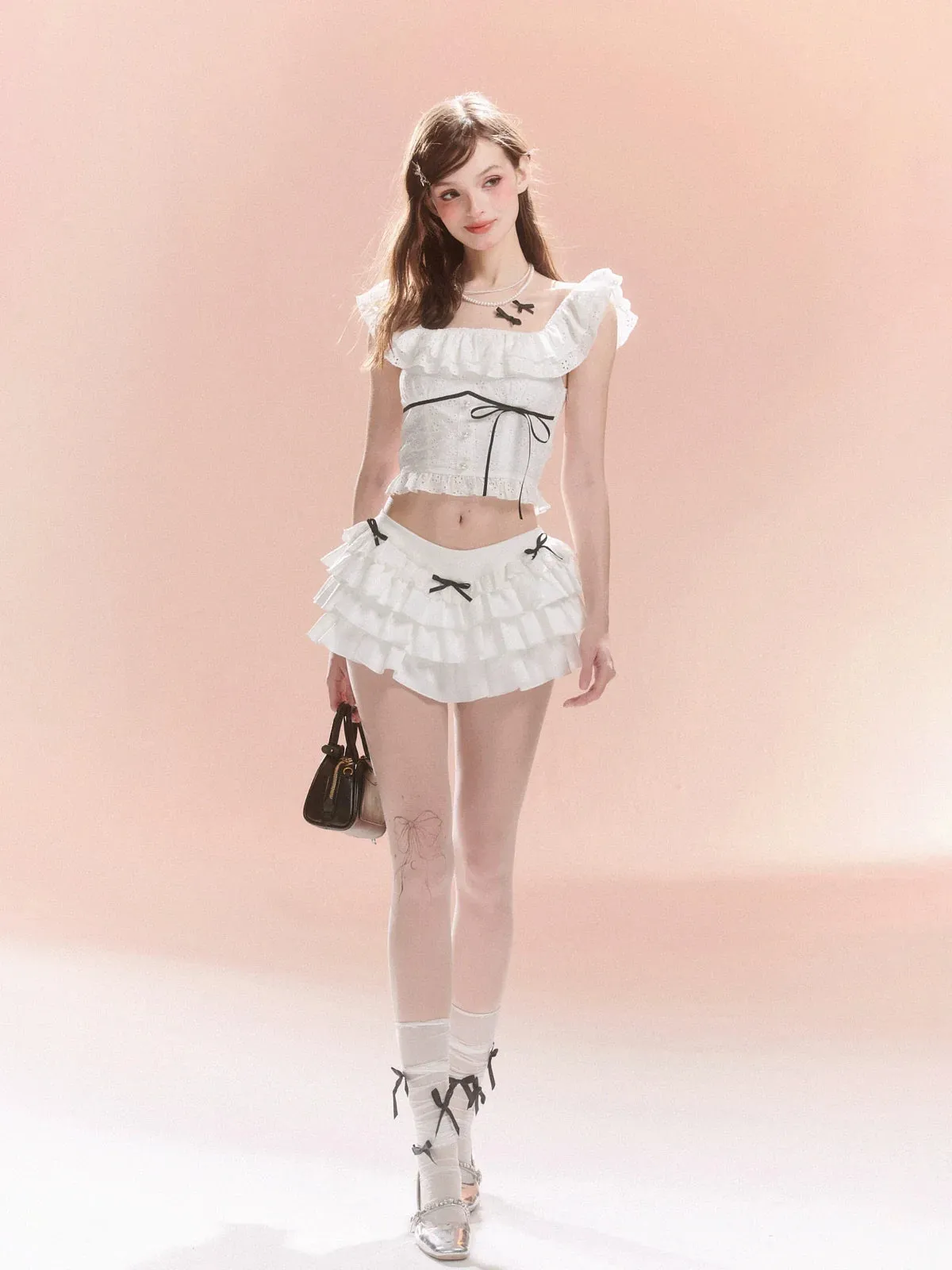 Frilled Tops Lace Neck Square