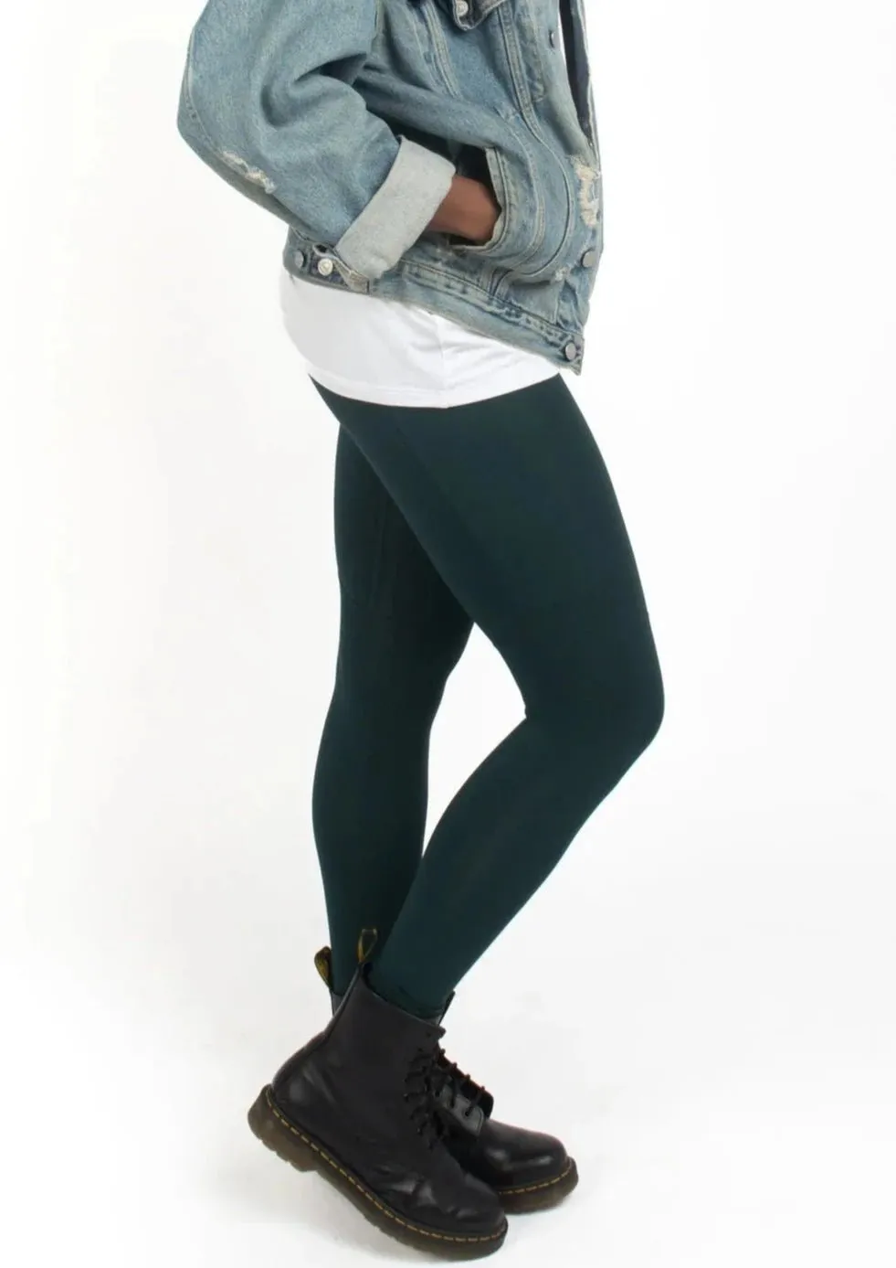The Dressy Leggings in Alpine Green - Final Sale
